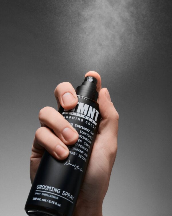 Finesse Beauty grooming spray for stylish hair styling.