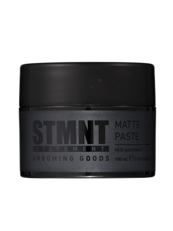 STMNT Matte Paste voor een matte, stevige haarstijl.