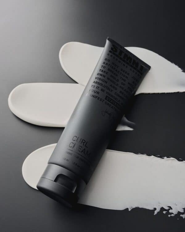 Finesse Beauty Curl Cream Finesse Beauty Curl Cream voor perfect gekrulde haarstyling.