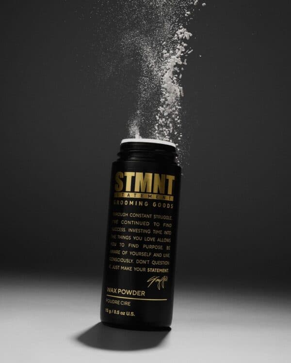 STMNT Wax Powder voor een stevige en natuurlijke haarstijl.