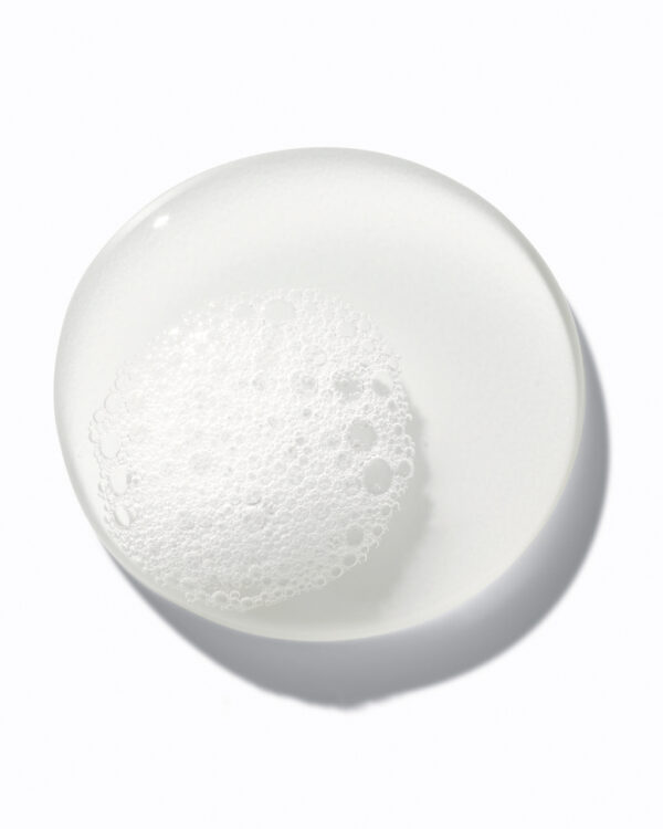 Authentic Beauty Concept Bare cleanser-shampoo structuur