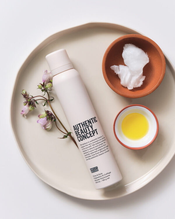 Authentic Beauty Concept Embrace Styling Amplify mousse