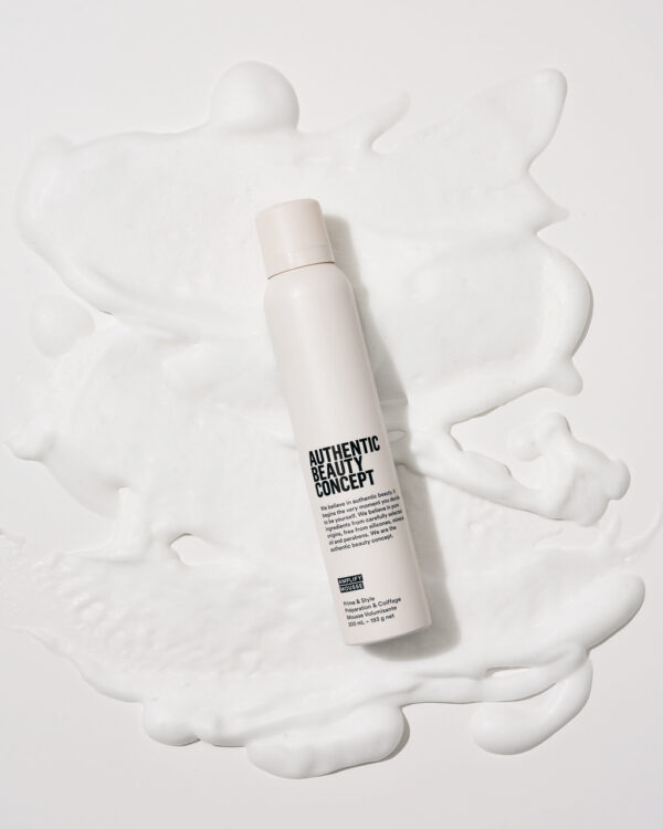 Authentic Beauty Concept Embrace Styling Amplify mousse