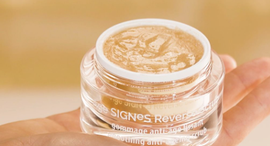 Age SIGNeS Reverse Scrub Visage