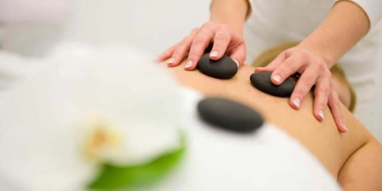 Hote stone massage