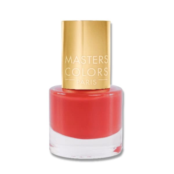 Fijne roze nagellak van Masters Colors voor elegante nagels.
